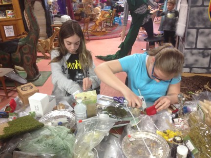 RachelsDaughterANdFriends